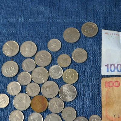 LOT 416. VARIETY OF COINS AND CURRENCY