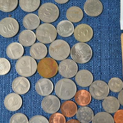 LOT 416. VARIETY OF COINS AND CURRENCY