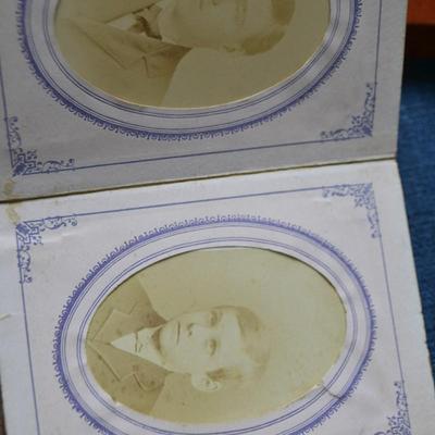 LOT 417. ANTIQUE PHOTO BOOK WITH ANTIQUE PHOTOS