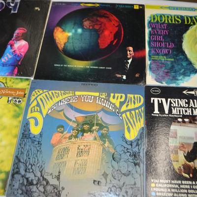 LOT 424. LOT OF TEN ALBUMS/VARIETY OF MUSIC