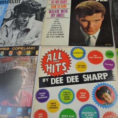 LOT 427. LOT OF TEN ALBUMS/VARIETY OF MUSIC