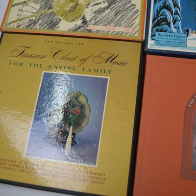 LOT 437. ALBUM SETS