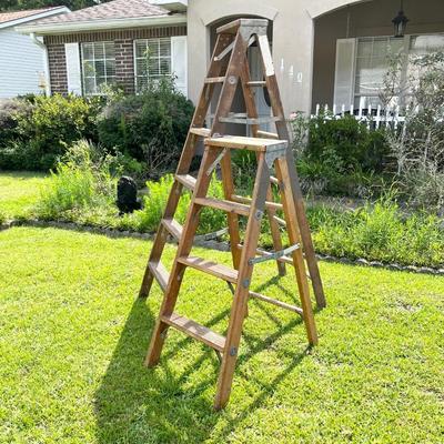 4ft. & 6ft. Wooden Ladders