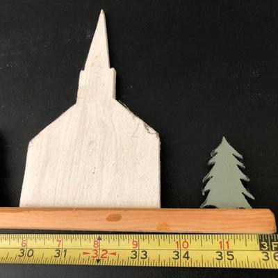 Two Wood Lovelace Crafts Hanover P.A. 24â€ & 36â€ -Lot 155