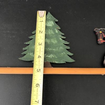 Two Wood Lovelace Crafts Hanover P.A. 24â€ & 36â€ -Lot 155