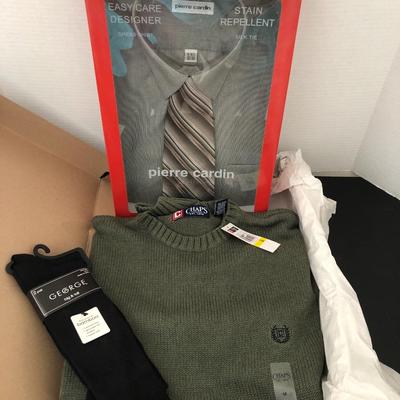 Pierre Cardin 15-15 1/2 Shirt & Tie, Chaps Sweater M, & Dress Socks -Lot 174