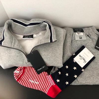 Menâ€™s RBK Top & Pants M, plus 1 Pair Happy Socks -Lot 175