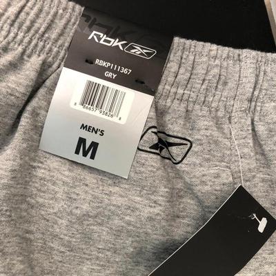 Menâ€™s RBK Top & Pants M, plus 1 Pair Happy Socks -Lot 175