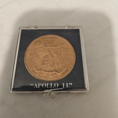 Apollo 11 medal