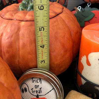 Large Fall, Thanksgiving & Halloween ðŸŽƒ Lot -Lot 177