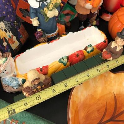 Large Fall, Thanksgiving & Halloween ðŸŽƒ Lot -Lot 177