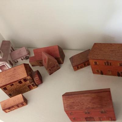 Miniature Wooden Houses ðŸ  -Lot 180