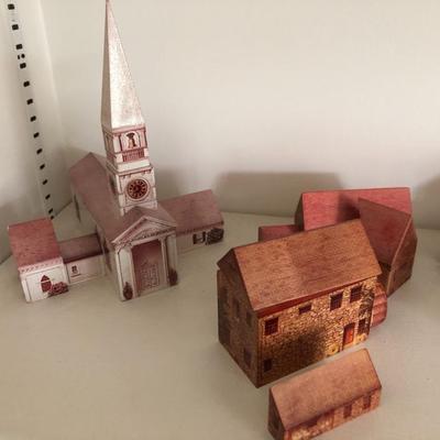 Miniature Wooden Houses ðŸ  -Lot 180