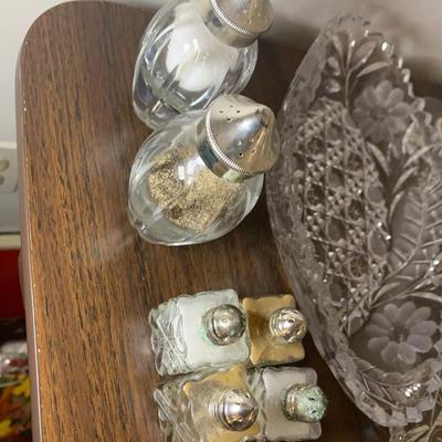 Large Lot Of Clear Glassware Cakeplate Vases Serving Dishes +++