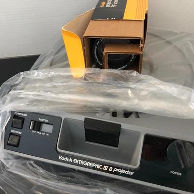 Kodak Ektagraphic III Slide Projector (Missing Slide Tray) -Lot 185