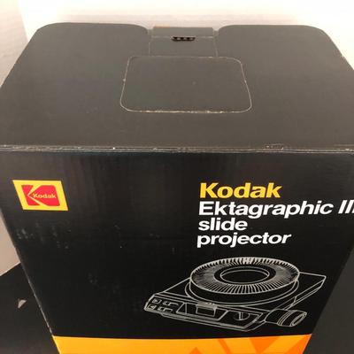 Kodak Ektagraphic III Slide Projector (Missing Slide Tray) -Lot 185