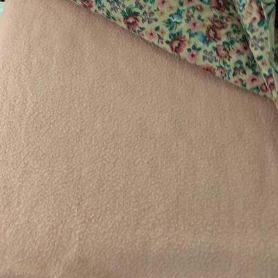 PAIR Single Beds with Bedding, Sheets, Pillows