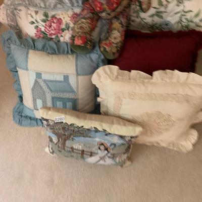 Throw Pillow Assortment Lot