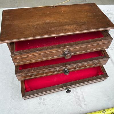 Antique Jewelry Dresser
