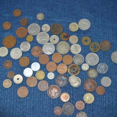 LOT 455. COLLECTION OF VARIOUS COINS
