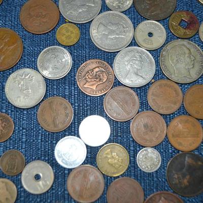 LOT 455. COLLECTION OF VARIOUS COINS