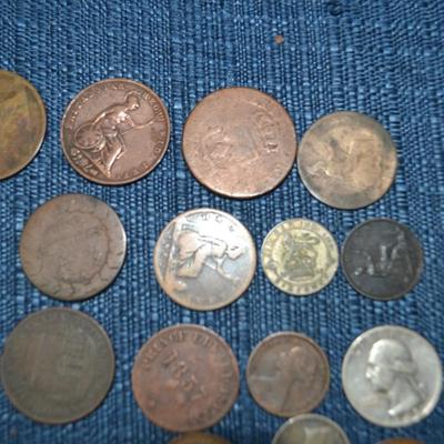 LOT 457. COLLECTION OF VARIOUS COINS