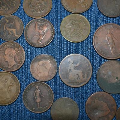 LOT 457. COLLECTION OF VARIOUS COINS