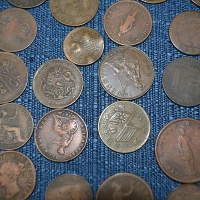 LOT 457. COLLECTION OF VARIOUS COINS