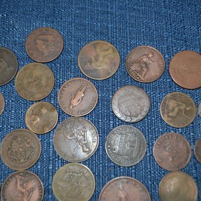 LOT 457. COLLECTION OF VARIOUS COINS