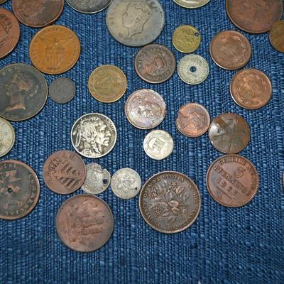 LOT 459. COLLECTION OF VARIOUS COINS