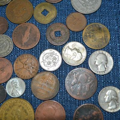 LOT 460. COLLECTION OF VARIOUS COINS