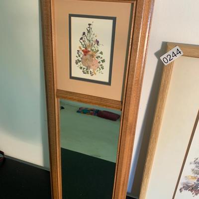 Framed Art / Mirror Lot