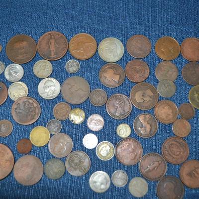 LOT 461 VARIETY OF COINS