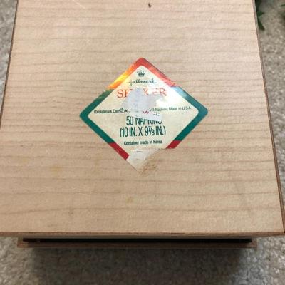 Large Holiday Christmas ðŸŽ„ Winter Lot -Lot 194