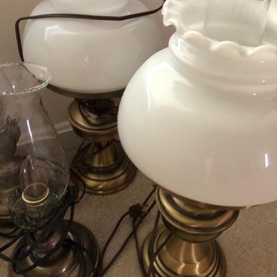 Multiple Hurricane Lamps / Lights -Lot 196