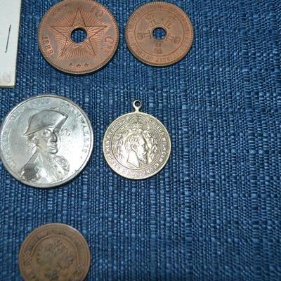 LOT 465. VARIETY OF COINS