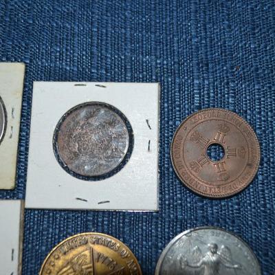 LOT 465. VARIETY OF COINS