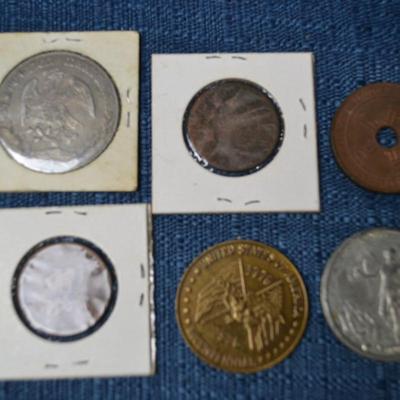 LOT 465. VARIETY OF COINS