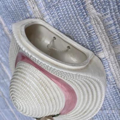 Straw Hat Wall Pocket