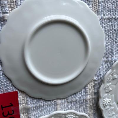 Westmoreland Paneled Grape Salad Plates