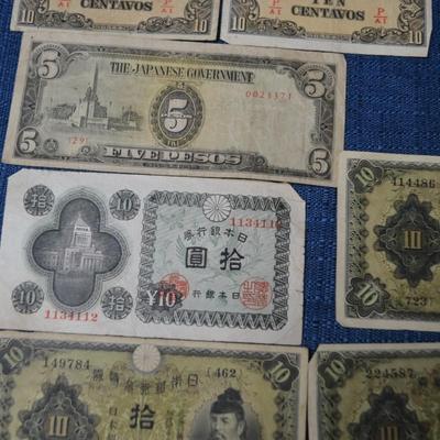LOT 467. VARIETY OF FOREIGN CURRENCY