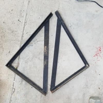 2 Steel Support Stands