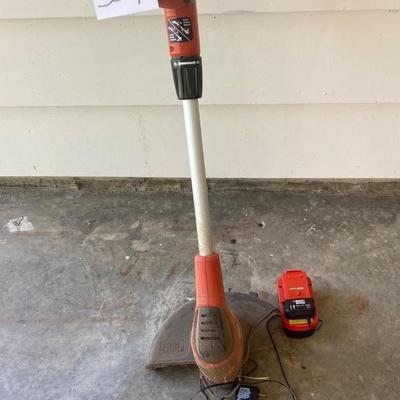 Black & Decker Battery Operated Weed Eater