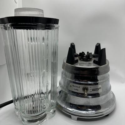 WARING Blender with Glass Pitcher