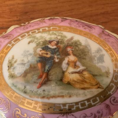 Vtg Porcelain Trinket