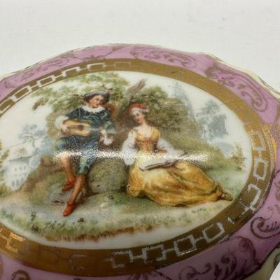 Vtg Porcelain Trinket