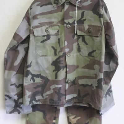 Camo Shirt and Pants  Size Youth 16