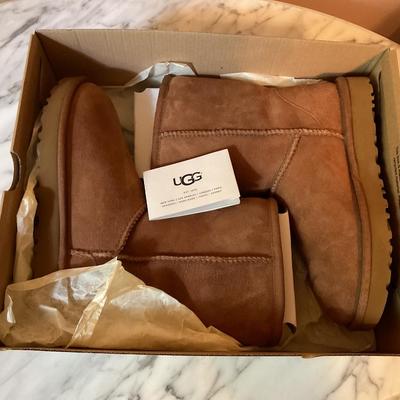UGG Boots SIZE 5 wome/child