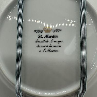 St. Martin Decorative Plates (2)