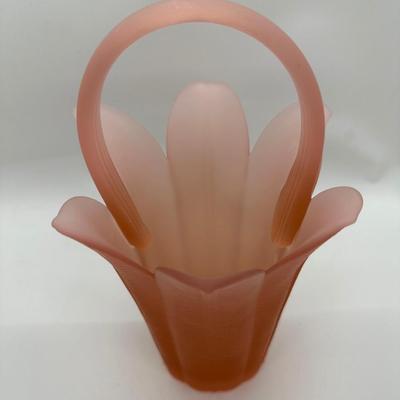 Mikasa Handcrafted by Kurata Pink Satin Frosted Glass Basket Vase w/ Handle